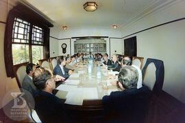 Reunião com o Ministro da Saúde Roberto Figueira Santos. Sala de reuniões da Casa Afrânio do Amar...