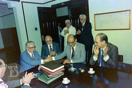 Mário Augusto Jorge de Castro Lima (Ministro da Saúde), reunião em sala da Casa Afrânio do Amaral...