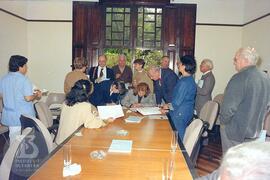 Instituição da Fundação Butantan. Lavramento de escritura, realizado na sala de reuniões da Casa ...