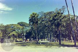 Vista de praça Louis Pasteur, ao fundo novo restaurante do Instituto Butantan.