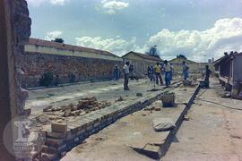 Obras de construção do Museu Histórico. Início da reconstrução do antigo laboratório para abrigar...