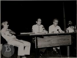 I Encontro de Pesquisa Científica realizado no Instituto Butantan. Mesa principal da esquerda par...