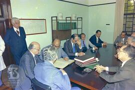 Mário Augusto Jorge de Castro Lima (Ministro da Saúde), reunião em sala da Casa Afrânio do Amaral...