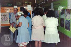 Exposição “História Natural da Sexualidade”,  vista parcial da expografia e visitantes. Identific...