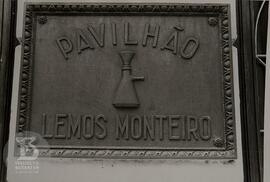 Placa de identificação do Pavilhão Lemos Monteiro