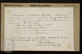 Reprodução de autógrafos do livro de ouro (livro de visitantes) do Instituto em 1914. Ficha da Se...