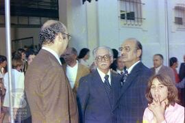 Inauguração do Museu Histórico do Instituto Butantan. Entrada do Museu Biológico.  Em primeiro pl...