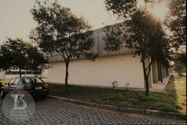 Fachada do prédio de produção de Vacinas Bacterianas