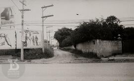 Vista geral de rua perpendicular à [Avenida Vital Brazil]