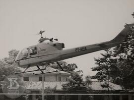 Helicóptero saindo para voo no heliponto do Instituto Butantan.