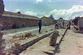 Obras de construção do Museu Histórico. Início da reconstrução do antigo laboratório para abrigar...