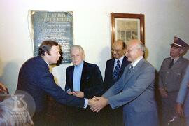 Inauguração do Museu Histórico do Instituto Butantan. Descerramento de placa inaugural do Museu H...