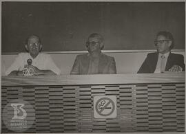 1º  Curso Nacional de Ofidismo e outros animais peçonhentos. Mesa de abertura. Da esquerda para d...