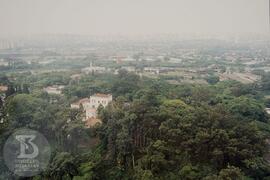 Vista aérea do Instituto Butantan, Prédio Central à esquerda