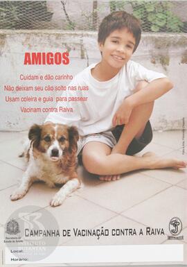 Amigos cuidam e dão carinho