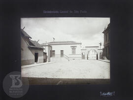 [Entrada para a 2ª seção e almoxarifado]