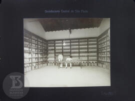 [Depósito de insumos para desinfecção no Desinfectório Central]